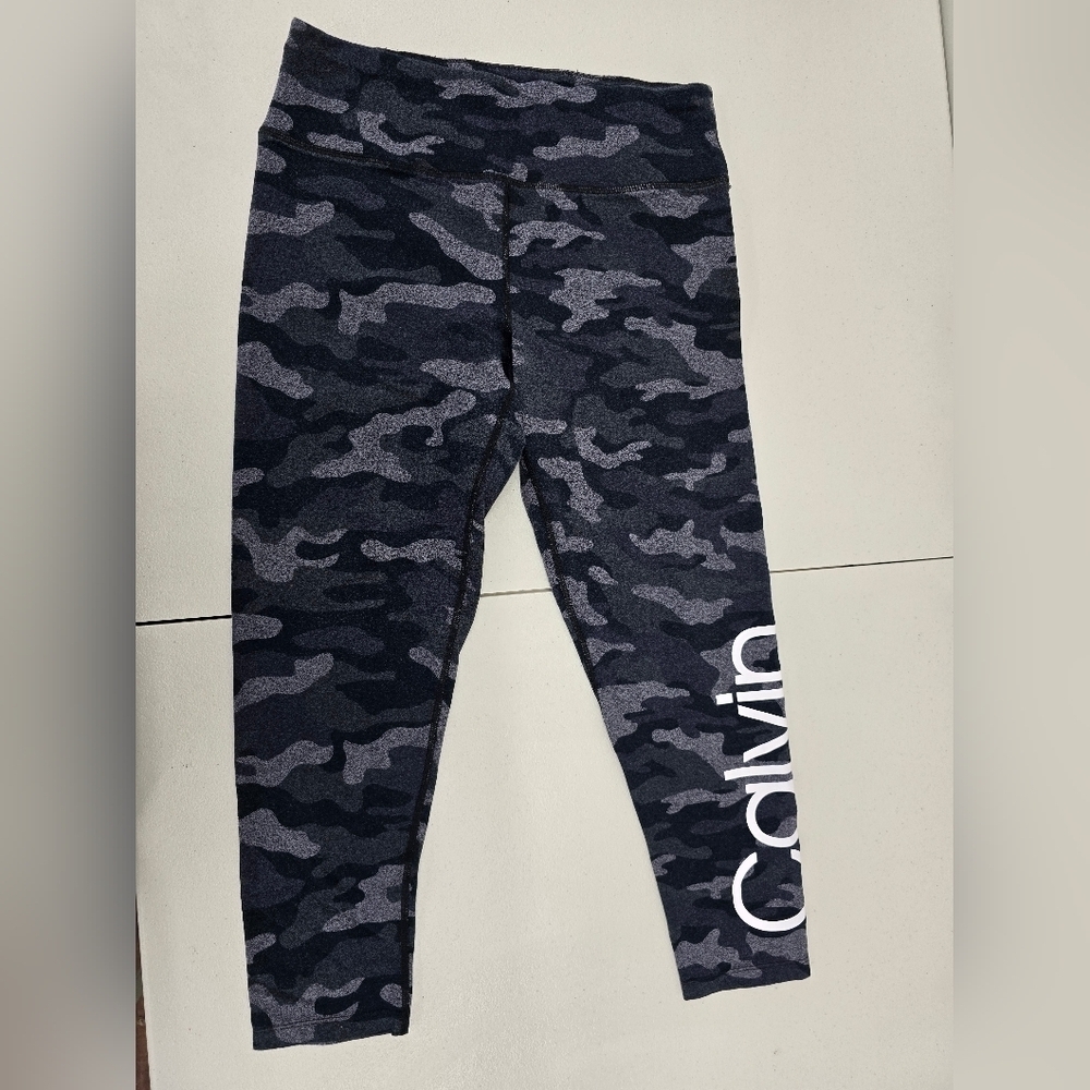 CK Performance High Rise Camo 7/8 Leggings
